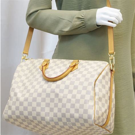 louis vuitton white damier purse|louis vuitton damier speedy 35.